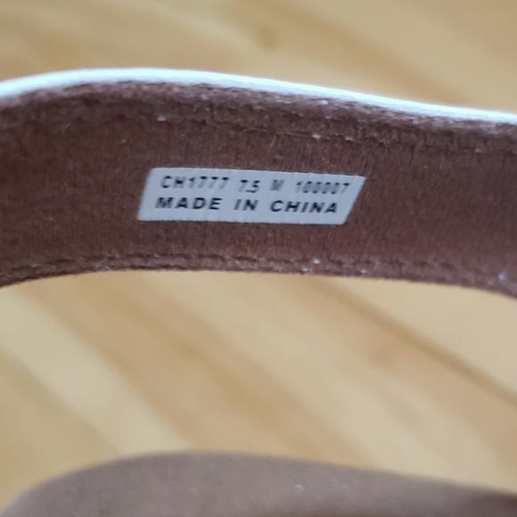 White Rockport Briah sling wedges, size 7.5 - Picture 6 of 7